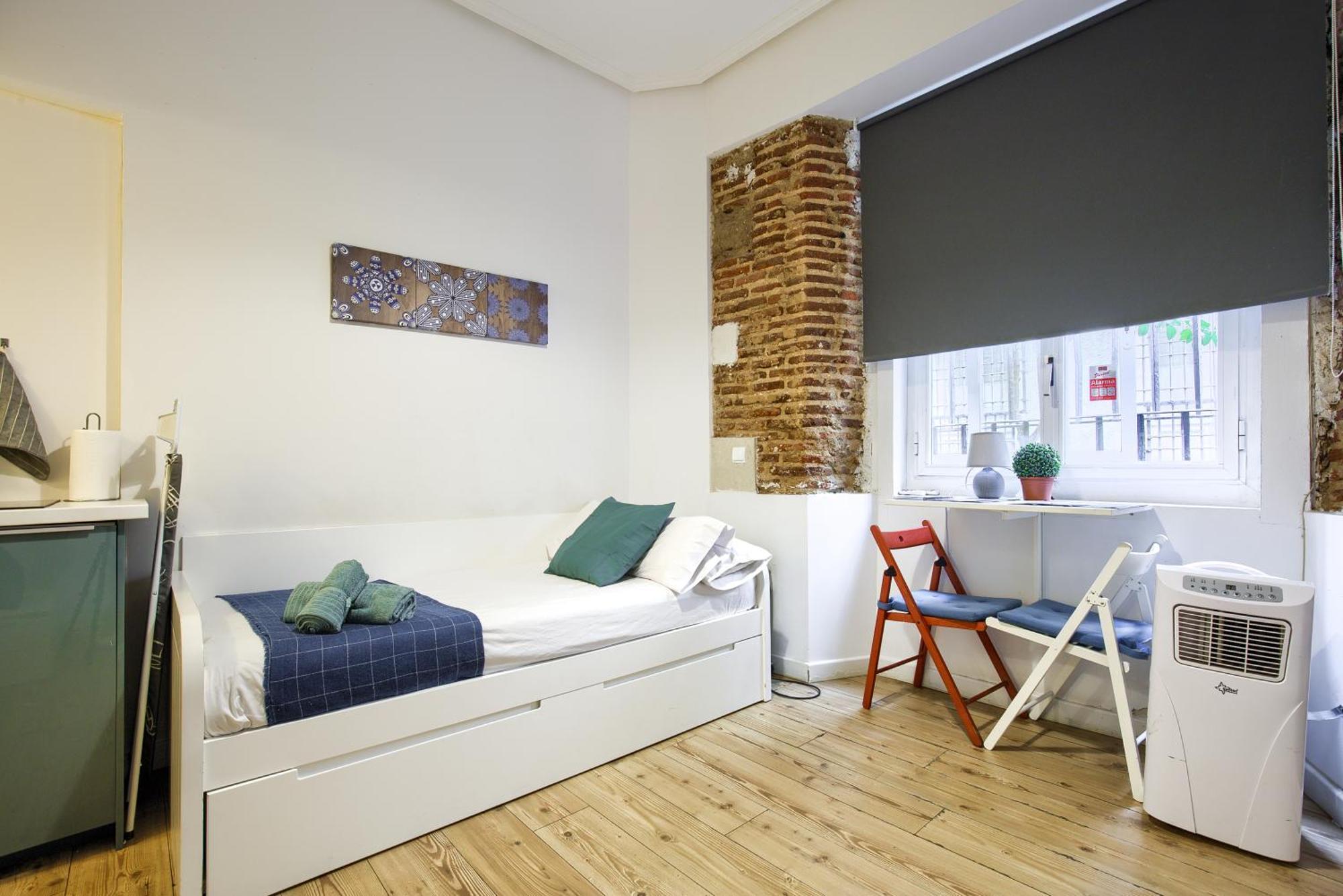 Intimo Estudio En Madrid, Centro, 2Pax, Wifi & Tv 외부 사진