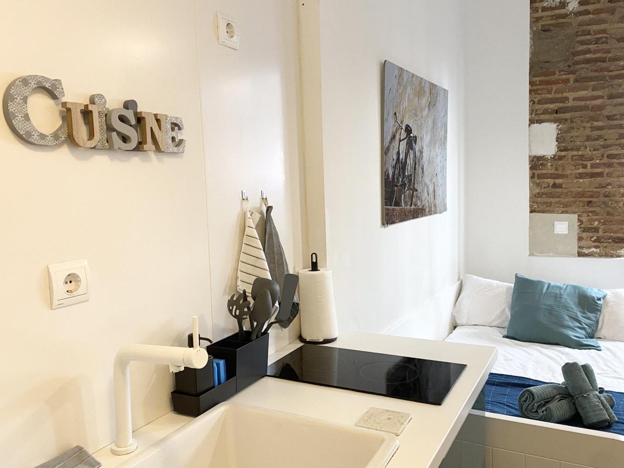 Intimo Estudio En Madrid, Centro, 2Pax, Wifi & Tv 외부 사진